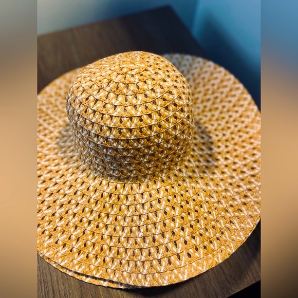 Chatties (Lot of 2) Pretty Sun Hats! - Picture 2 of 10